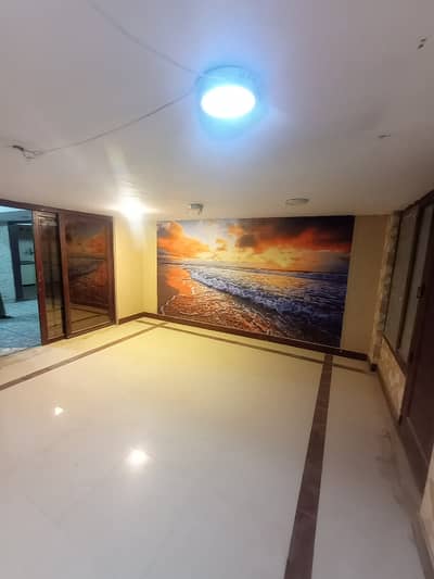 450sq Yards Independent House Available For Commercial Purpose