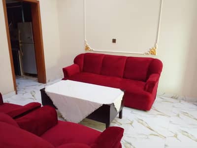 5 seater sofa with table