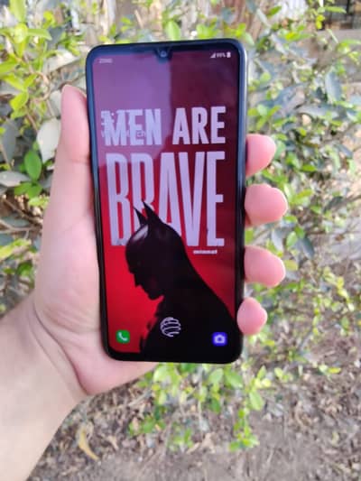 lg g8x thinq condition 10 by 10 PTA APPROVED