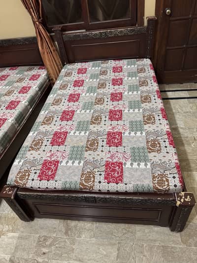 Single beds for sell