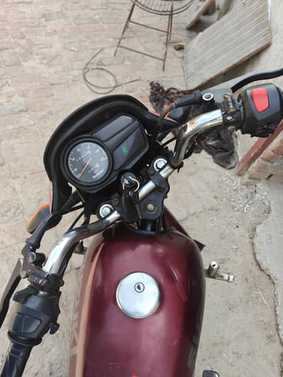 urjent selll over all ok bike no iny fult