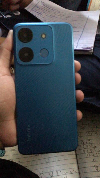Infinix smart 7 4/64  with box and original charger all ok set