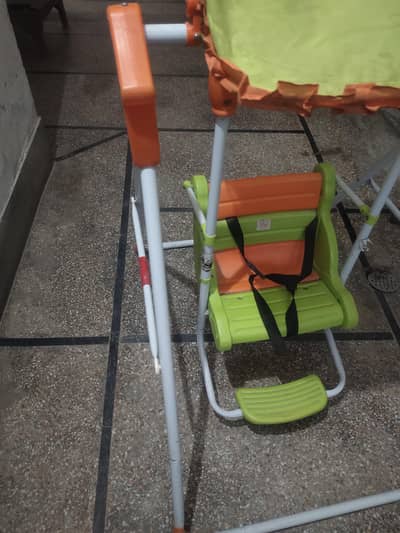 full okay hy condition Good hy koi masla nahi hy.