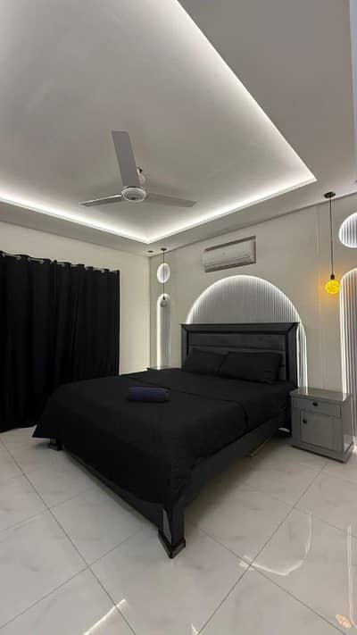 One bedroom apartment per day Avlable Gulbarga green Lslamabad fully furnished