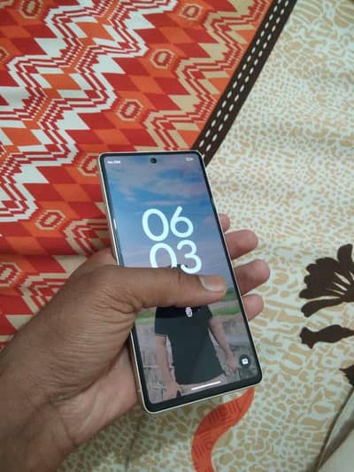 google pixel 7 condition 10/10 non pta