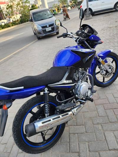 ybr 125 all ok lush condition 10/10 no any fault all ok