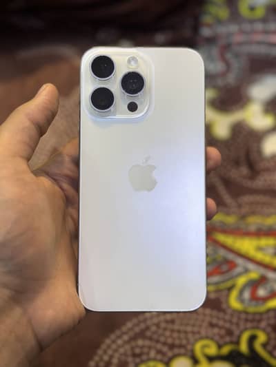 Iphone 15 pro Max LL/A (factory Unlock )