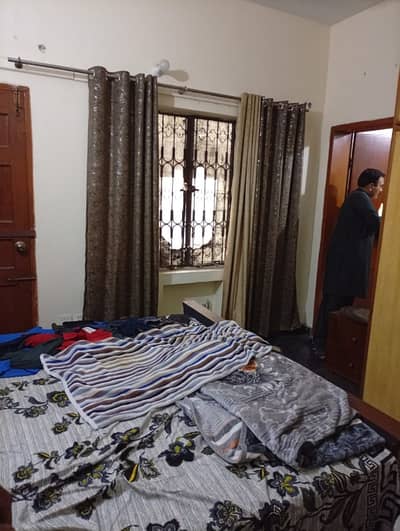 10 Marla Ground Floor For Rent