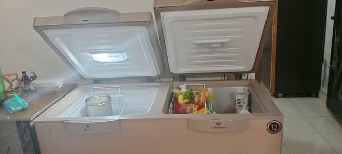 Dawlance Twin Door Deep Freezer – Large Capacity & Excellent Cooling!