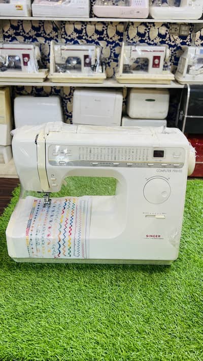 Singer computer 7900 DX model Japanese machine
