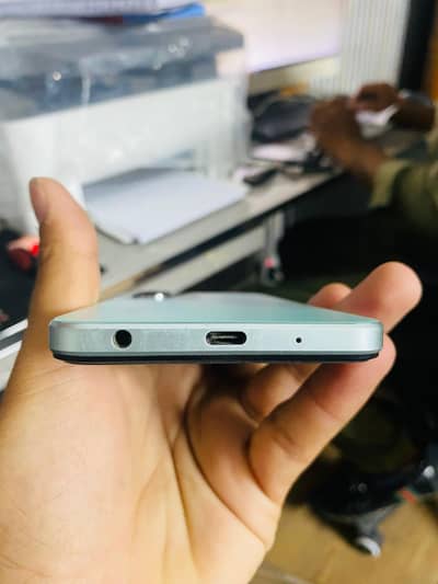 Vivo Y 18 for Sale Lush Condition