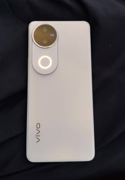Vivo V50 12/512