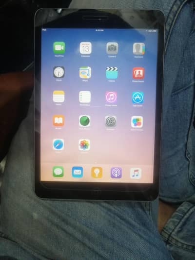 apple ipad mini  a1432 original Apple Tablet  wifi  16gb memory 10/9