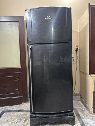 refrigerator for sale dawlance used but in a good condition