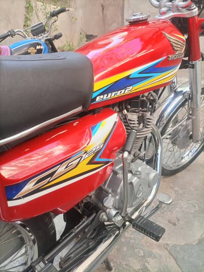 I'm selling my Honda 125 2019 maddal lik new cadsan for selling