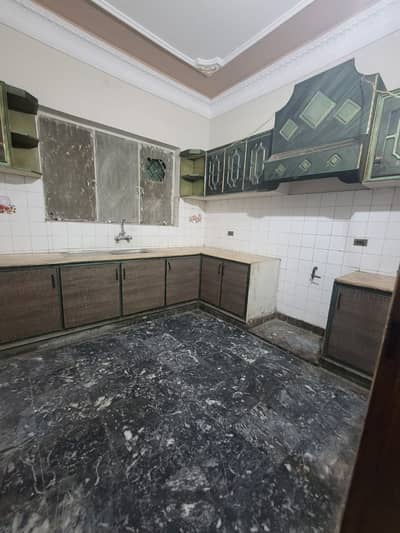 10 MARLA NEAT & CLEAN UPPER PORTION FOR RENT IN ALLAMA IQBAL TOWN LAHORE