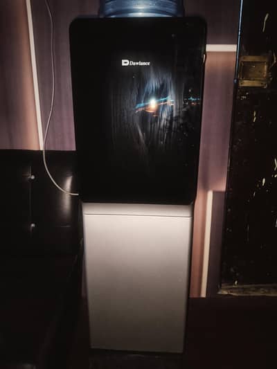 Dawlance Water Dispenser 3 Tap (Hot/Cold/Normal) Excellent Condition