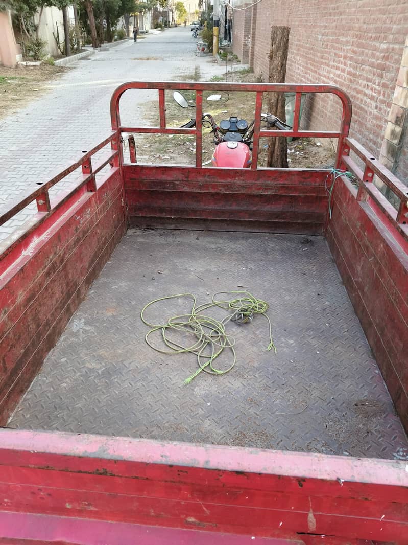 laoder rickshaw united 4