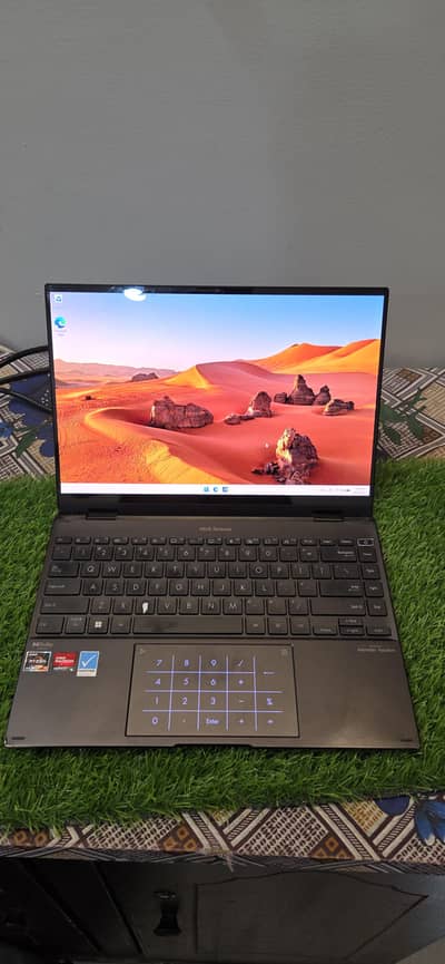 Asus Zenbook 14 OLED — Ryzen 7 6800H | 16GB | 256 GB (Cracked Screen)