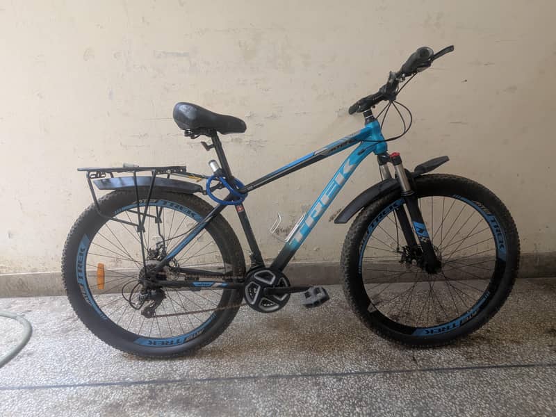Track Bicycle for Sale – Excellent Condition – Smooth Ride 0