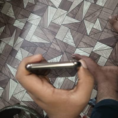 iphone xsmax 64 gb factory unlock all ok