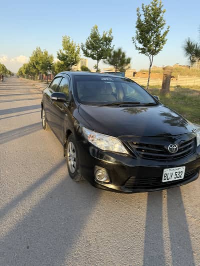 Toyota carolla xli 2014 model lahore registered for sale