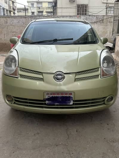 Nissan note (Top of the line)