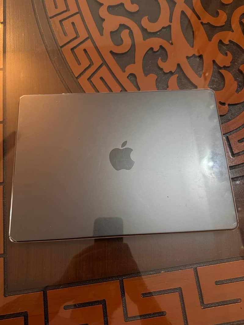 MacBook pro M4 1