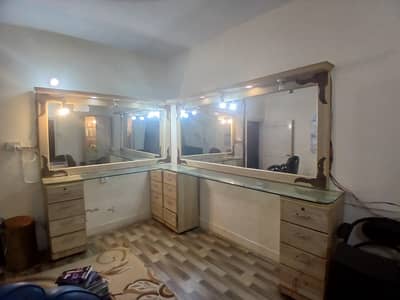 Complete salon setup  for sale --  Chairs , Mirrors and Full furniture