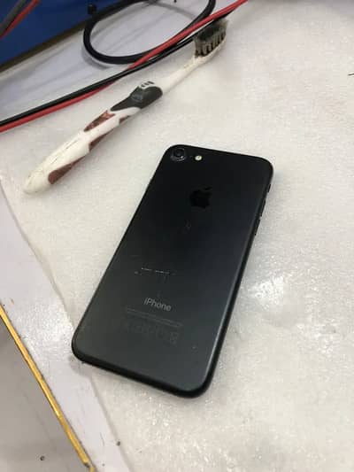 iPhone 7 PTA Approved With Box