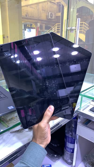 ipad (7th Generation) 32Gb ios18 Running