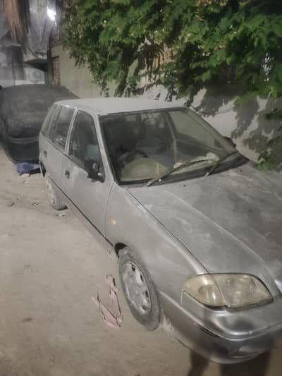Suzuki cultus 2001