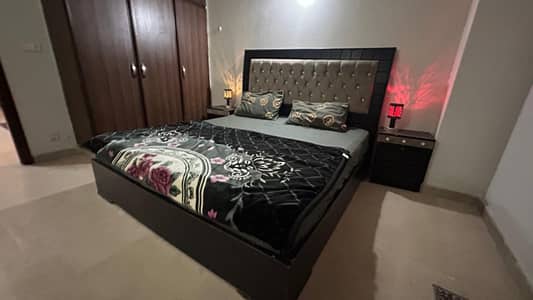 One bedroom apartment luxury furnished available for daily weekly and monthly reservation