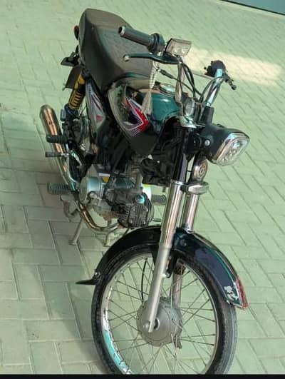 supper power cd70 2021 model new condition 10 by 10 all documnt clear