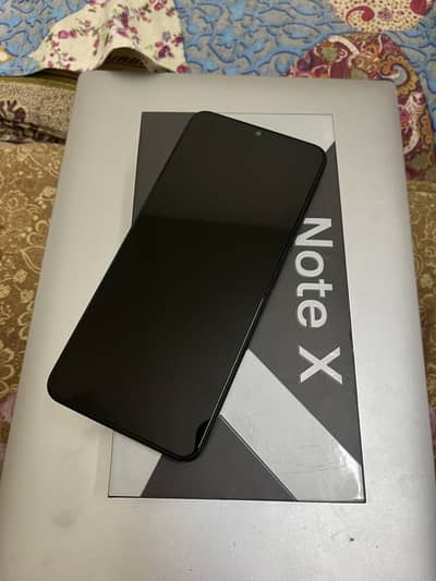 Sparx Note X 10/10 condition barely used with box