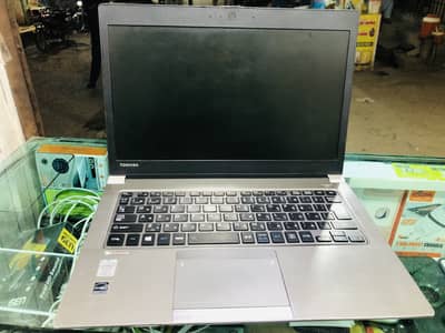 Lenovo 4GB 256GB ssd