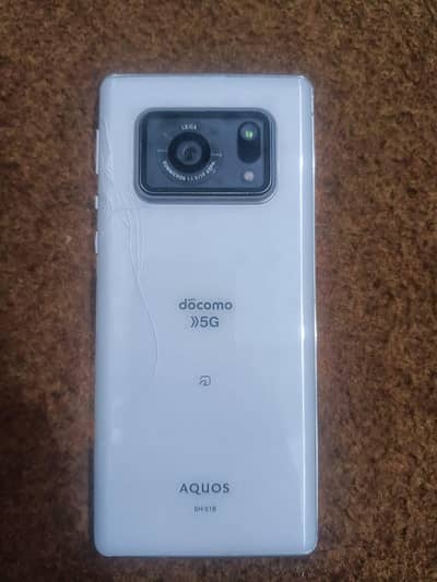 Aquos r6