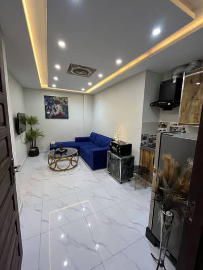 Luxurious One Bed Apartment Bahria Town Short+Long Stay