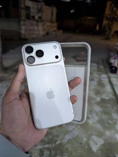 17 pro Max 512 Gb 100 Health Lush Condition ha