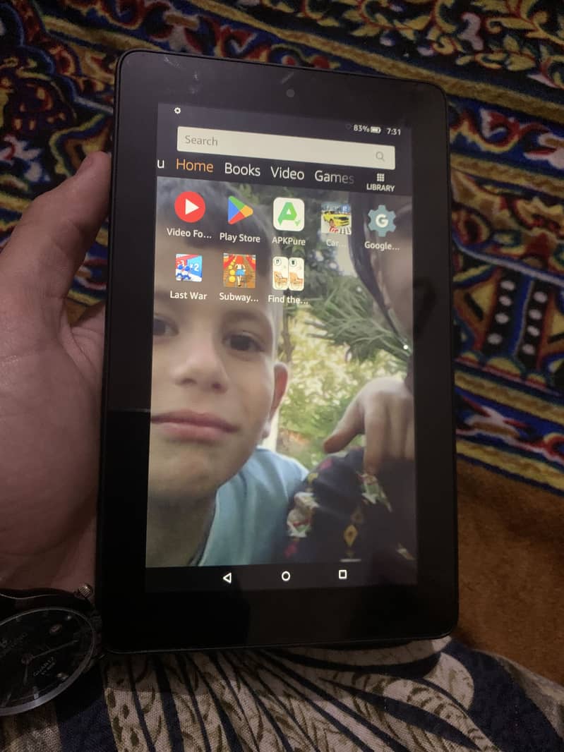 Amazon tablet 1
