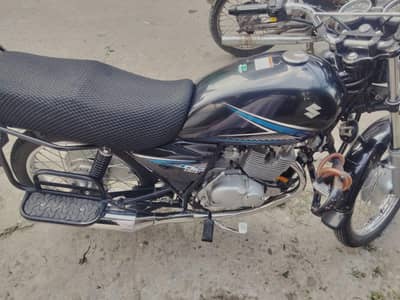 Suzuki GS 150