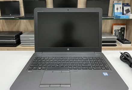 Hp Zbook 15 G3 | Xeon E3-1505M | 8/128 |4GB Nvidia Graphics