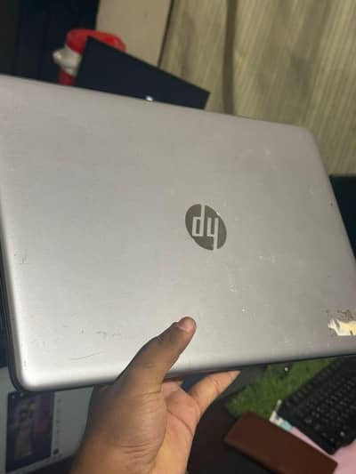 HP LAPTOP