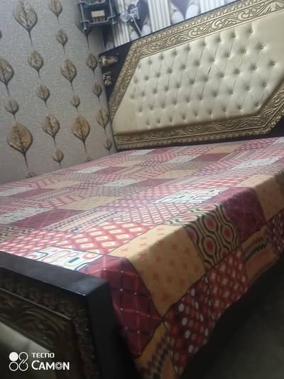 double bed h ur sat ak side table ha