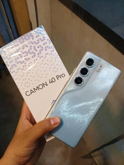 Tecno camon 40 pro 8+8/256 full box chager warrnty ma h 03214084668
