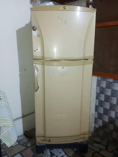 PEL REFRIGERATOR FOR URGENT SALE
