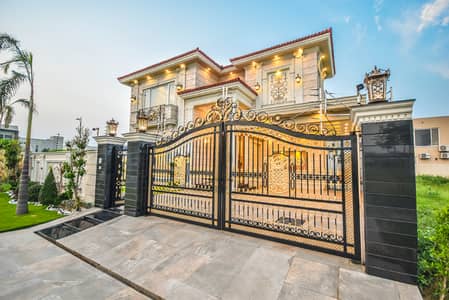 Exclusive 12 Marla Corner Spanish House At Premium Laction