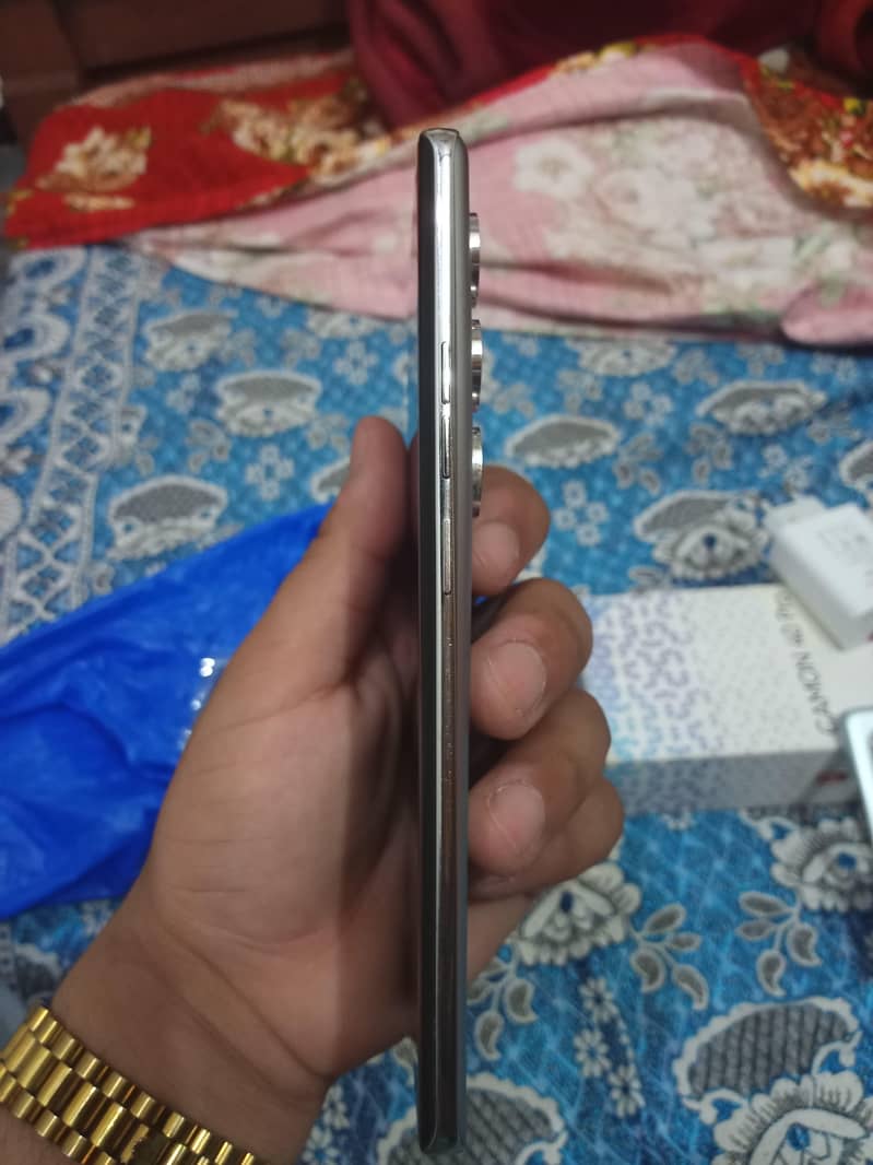 TECNO CAMON 40 PRO (5G) 1