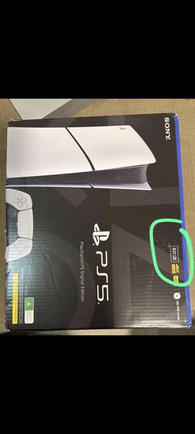 ps5 box packed 825gb