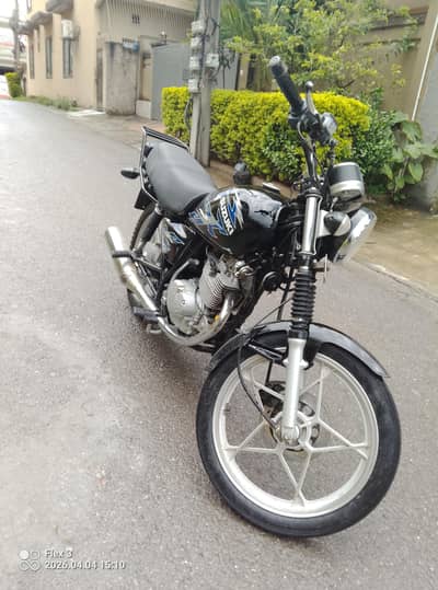 Suzuki GS150 SE up for sale 2021 model